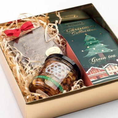 “FESTIVE COZINESS ” Gift Set “FESTIVE COZINESS ” Gift Set
